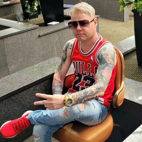 Profile Picture of Yonerki Cepero (@yonerki) on Poshmark