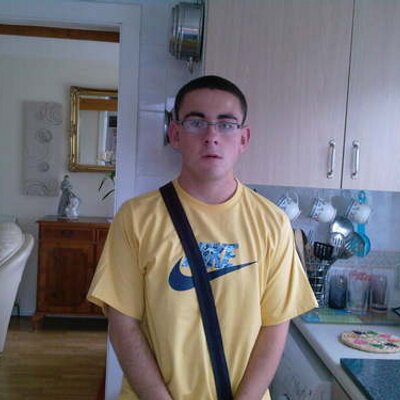 Adam Tennant - Twitter Profile Picture of Adam Tennant (@adamleslie) on Twitter