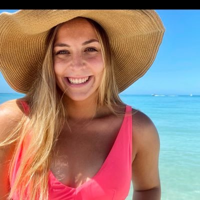 Profile Picture of Hallie Thome (@halthome30) on Twitter