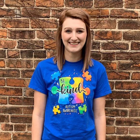 Profile Picture of Michaela Riepl (@mriepl) on Poshmark