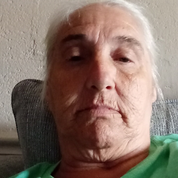 Profile Picture of Ann Fields (@dale70931) on Poshmark