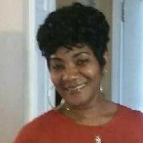 Profile Picture of Frenda Jackson dupree (@frendaj) on Poshmark