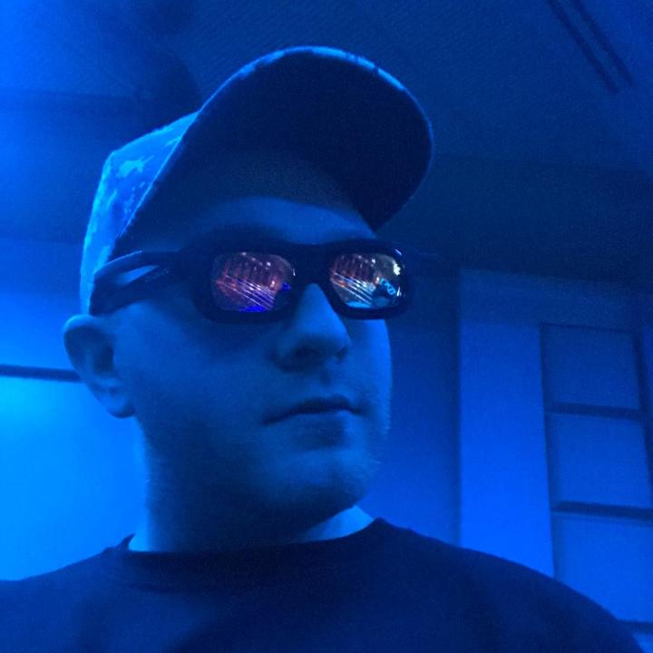 Profile Picture of GayCouture (@gayboyzane) on Tiktok