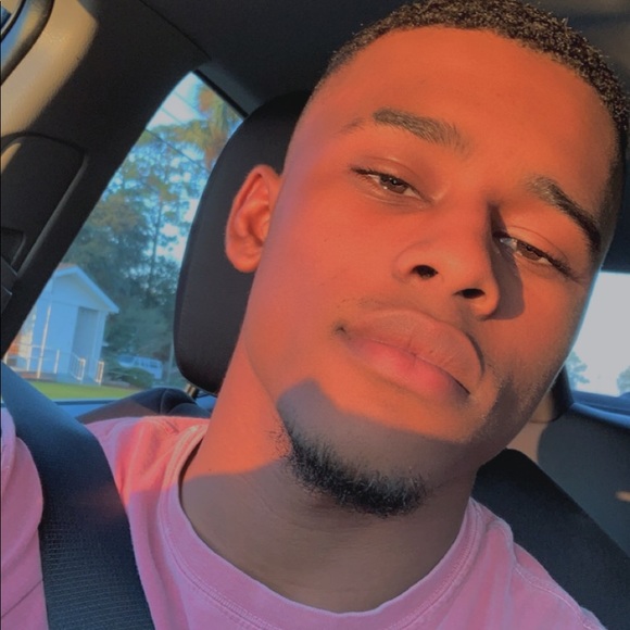 Profile Picture of Cameron Jackson (@cameronj20_) on Poshmark