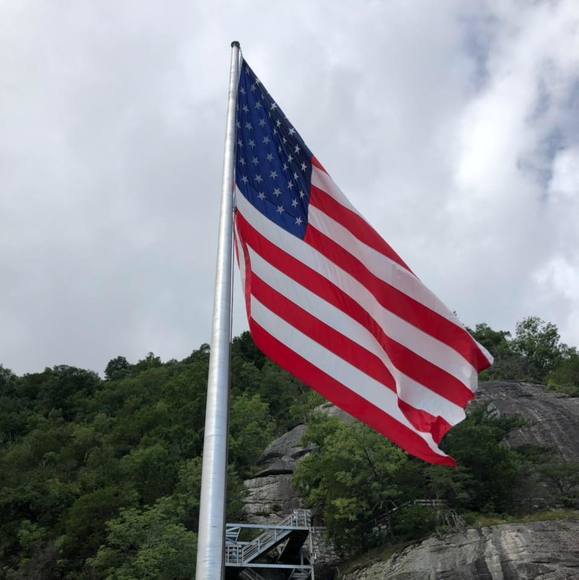 Profile Picture of Chris Bischoff (@chrislbischoff) on Poshmark