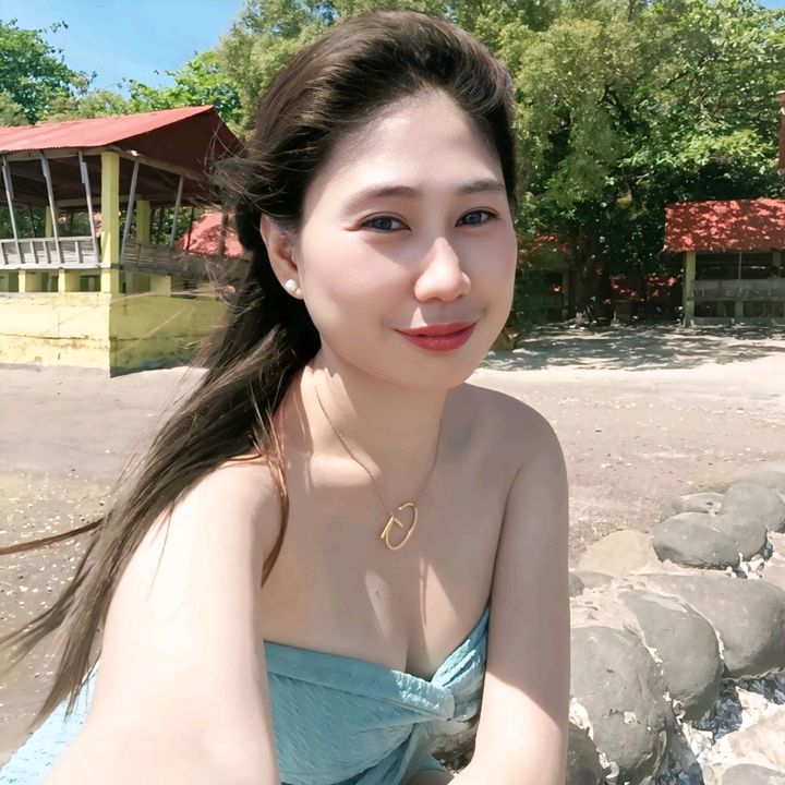 Profile Picture of 🍒Gina Mae🍒 (@ginamedelasan_on_ig) on Tiktok