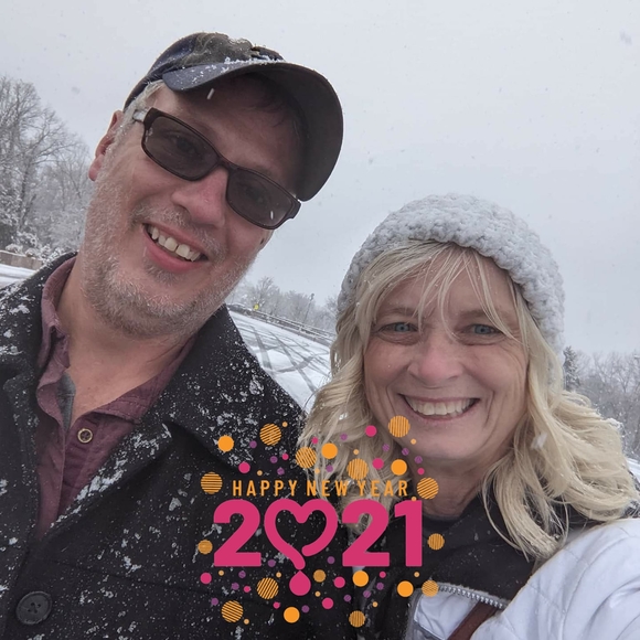 Profile Picture of Brett Hicks (@hicksbrett1967) on Poshmark