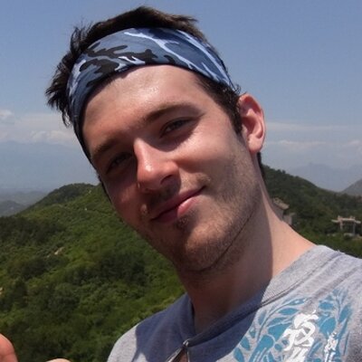 Profile Picture of Robbie Hicks (@MrRobohito) on Twitter