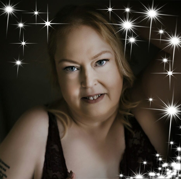Profile Picture of Shelly Clapshaw (@shellyclapshaw) on Poshmark
