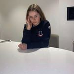 Profile Picture of Polly Esme Holmes (@pollyholmesxx) on Instagram