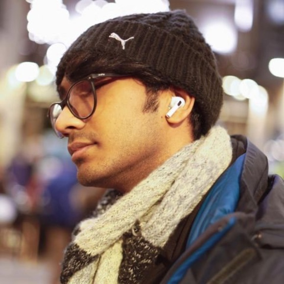 Profile Picture of Joash Valairan (@joashvalairan) on Poshmark