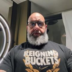 Profile Picture of charleshuddleston03 (@charleshuddleston03) on Tiktok