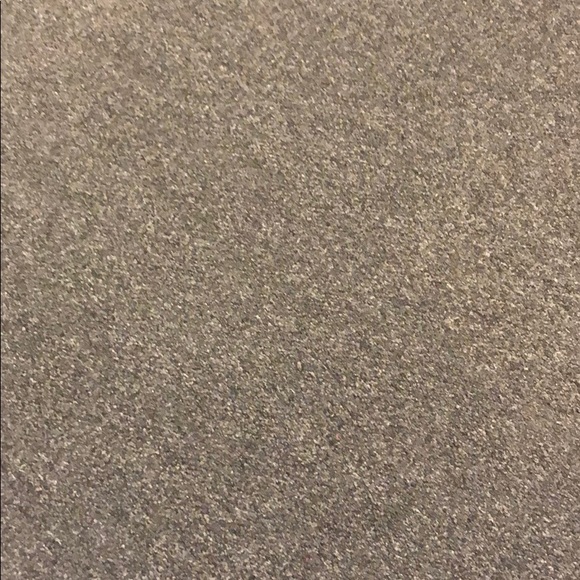 Profile Picture of Jjoanne Mione (@jojo611m) on Poshmark