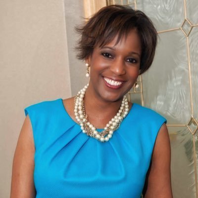 Profile Picture of Dr. Thomasina Jones (@Superlifetj) on Twitter