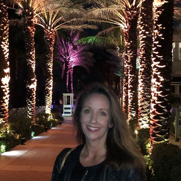 Profile Picture of Heather Finkey (@heatherfinkey) on Poshmark