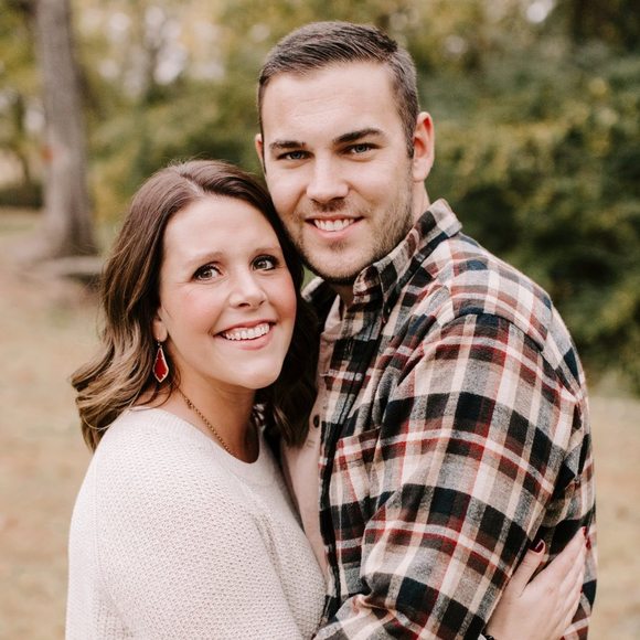 Profile Picture of Becca Fulps (@beccafulps) on Poshmark