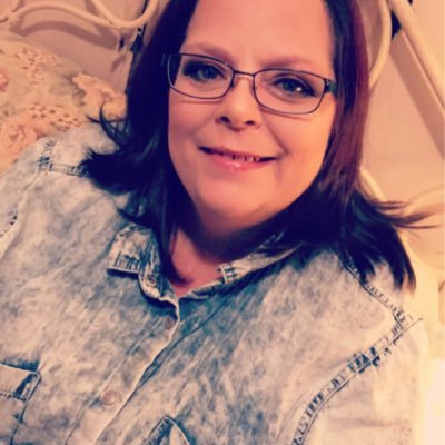 Vickie Tidwell - Twitter Profile Picture of Vickie Tidwell (@Vickietidwell3) on Twitter