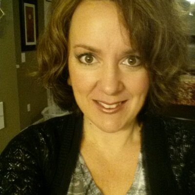 Profile Picture of Laura Hinton (@laurahinton2001) on Twitter
