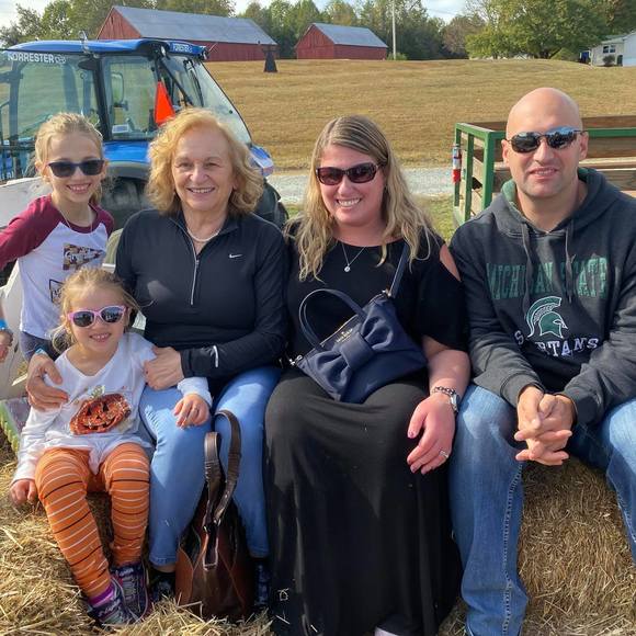 Martha Feher - Poshmark Profile Picture of Martha Feher (@fehermarta) on Poshmark