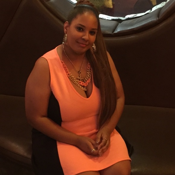 Profile Picture of Erika Myers (@latina0815) on Poshmark