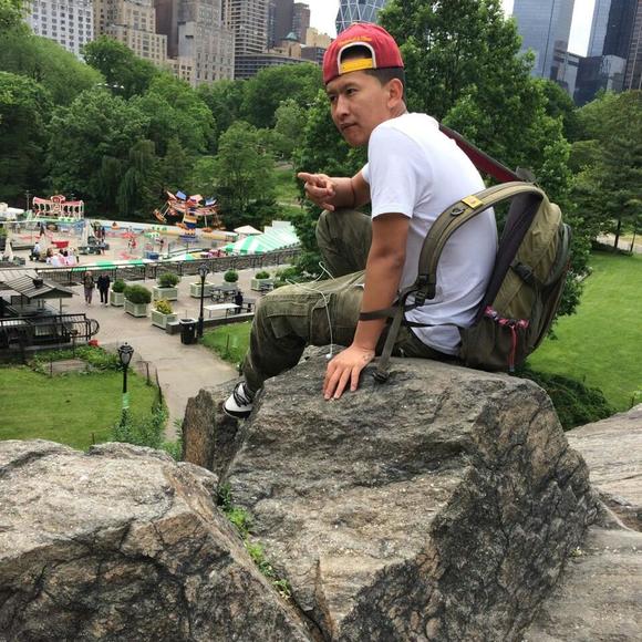 Tenzin Lobsang - Poshmark Profile Picture of Tenzin Lobsang (@lobsang132) on Poshmark