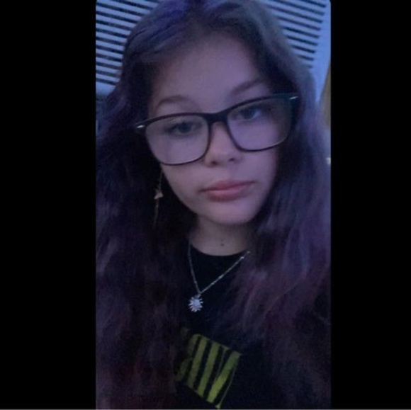 Profile Picture of Lily Kasica (@lilykasica) on Poshmark