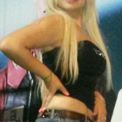 Profile Picture of PAMELA ANDERSON V. (@kassandra2621) on Twitter