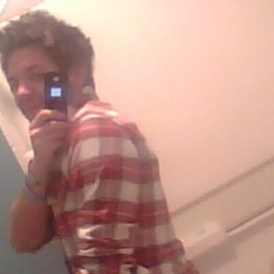 Profile Picture of Jason Kivett (@jasonthejudge) on Twitter
