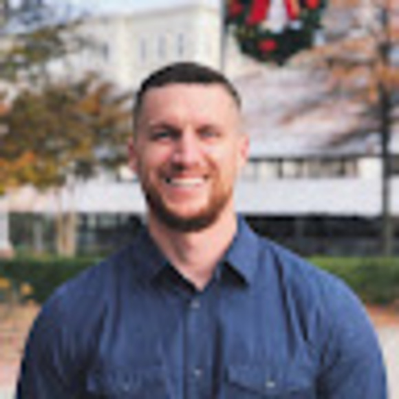 Profile Picture of Shane Benham (@shane_benham) on Poshmark