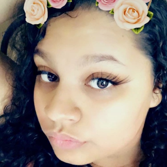 Profile Picture of Bryanna Sonnier (@cocoeyezz) on Poshmark