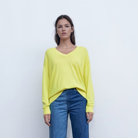 Profile Picture of Rana Omar (@rana_omar) on Poshmark