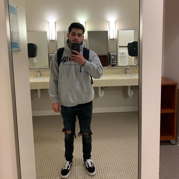 Profile Picture of Brian Salgado (@somboybrian) on Poshmark