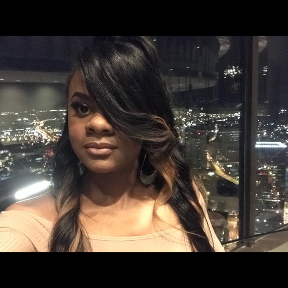 Profile Picture of Johniece Verge (@johniece94) on Poshmark