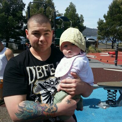 Profile Picture of Ben Howlett (@benhowlett83) on Twitter