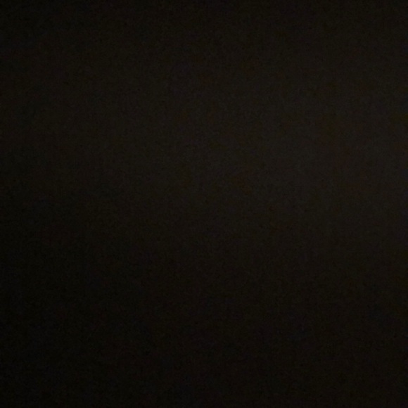 Profile Picture of Kristin Theunissen (@k_theunissen) on Poshmark