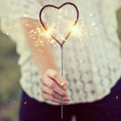 Profile Picture of Fatima Bibi Mohamed (@@FBibiMohamed) on Twitter