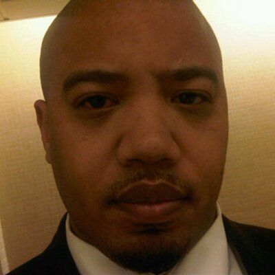Profile Picture of Eric Baylor (@ericbaylor) on Twitter