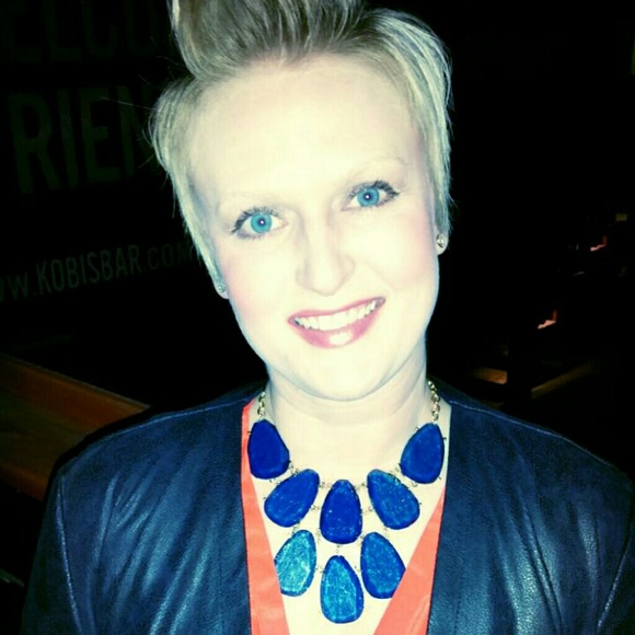 Profile Picture of Julia Raven (@blackbirdkc) on Poshmark