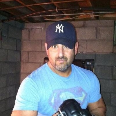 Profile Picture of George Gratton (@GeorgeGratton) on Twitter