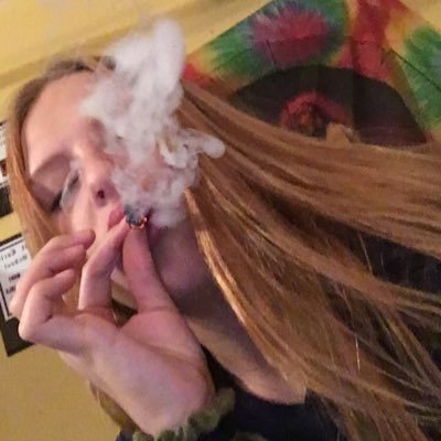 Profile Picture of Breanna Naylor (@breannaakayee) on Twitter