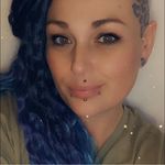 Profile Picture of Loulou Flecknoe-Thompson (@queen_loubee) on Instagram