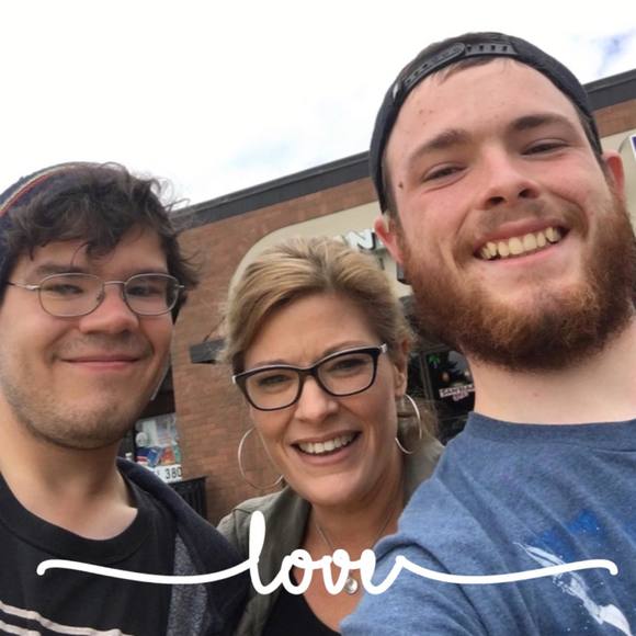 Profile Picture of Dawnmarie Ames (@dmlively72) on Poshmark