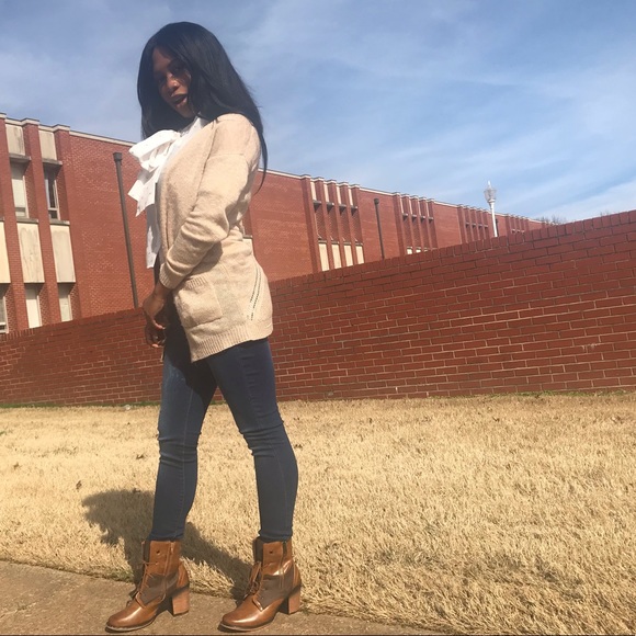 Profile Picture of Taya Hardnett (@tsumami847) on Poshmark