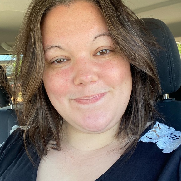 Profile Picture of Christy Dillard (@fristy) on Poshmark
