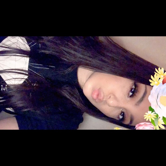 Profile Picture of Jade Freeman (@_jade600) on Poshmark