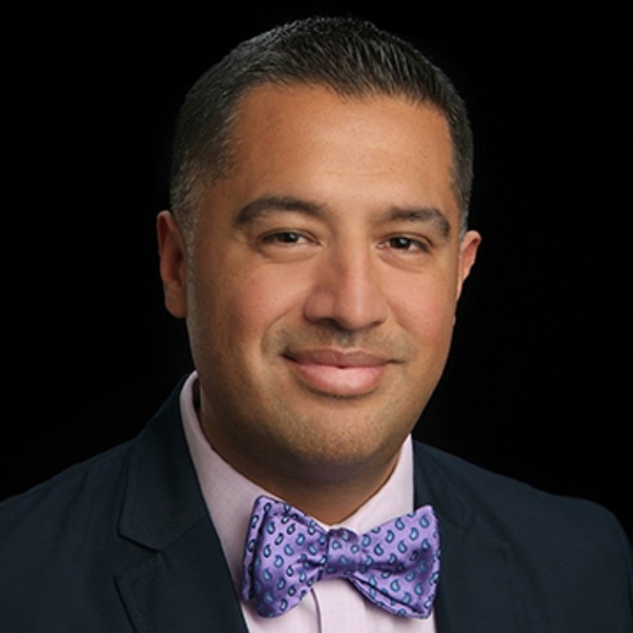 Profile Picture of Steve Hernandez (@steve2k7) on Poshmark