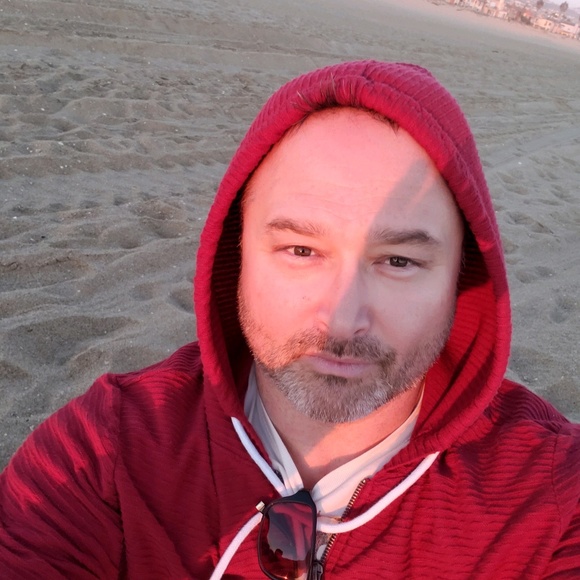 Profile Picture of Jeff Cornett (@cjclaguna) on Poshmark