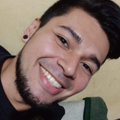 Profile Picture of Edgar Padilla (@iEdgarLink) on Twitter