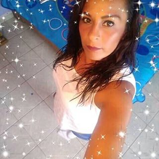 Profile Picture of Azucena Robles Cru (@azucena.roblescru) on Facebook