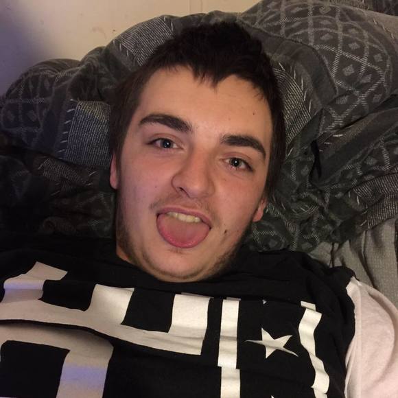 Profile Picture of Tyler Meredith (@tyler_meredith) on Poshmark
